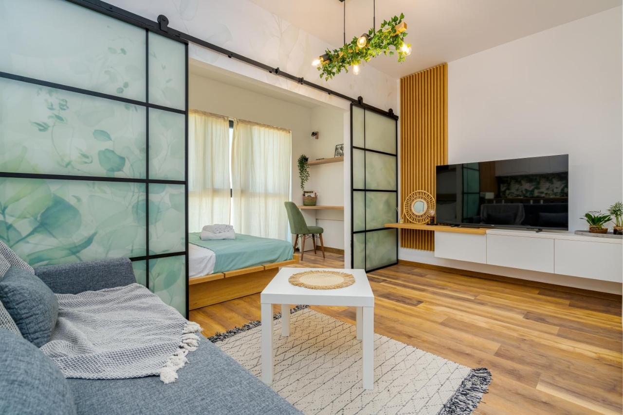 Botanic Nest Panoramic Studio Букурещ Екстериор снимка