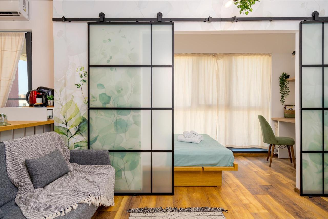 Botanic Nest Panoramic Studio Букурещ Екстериор снимка