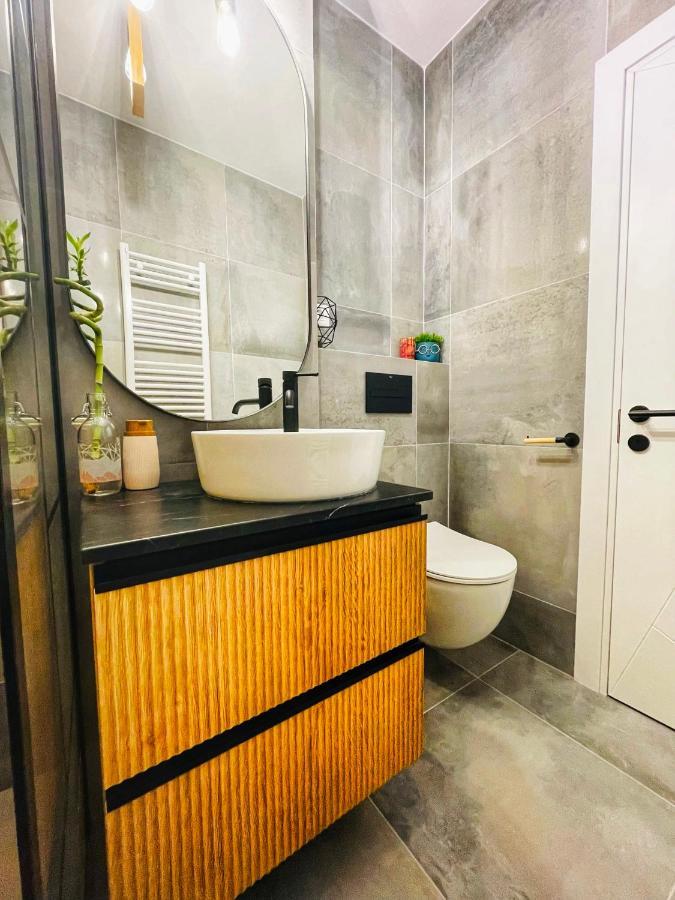 Botanic Nest Panoramic Studio Букурещ Екстериор снимка