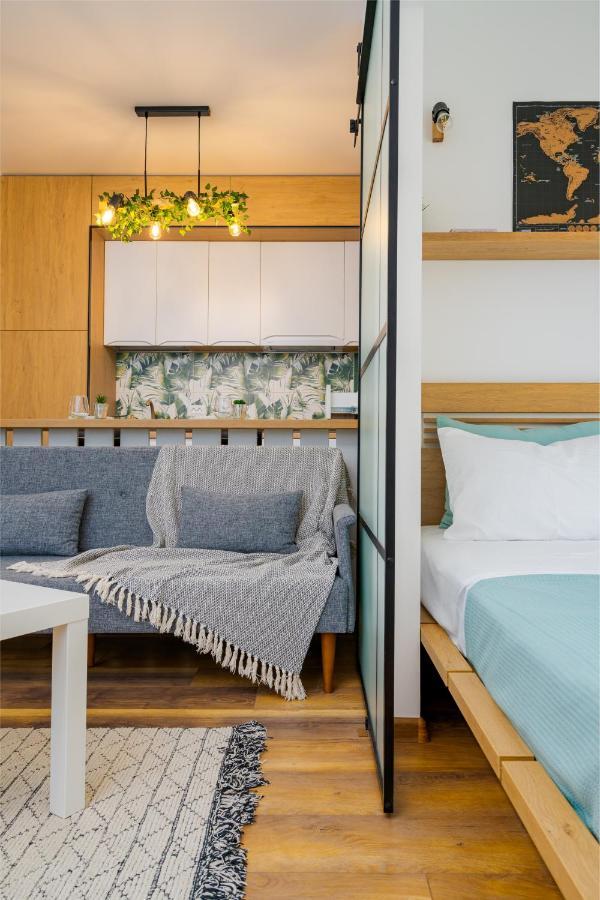 Botanic Nest Panoramic Studio Букурещ Екстериор снимка
