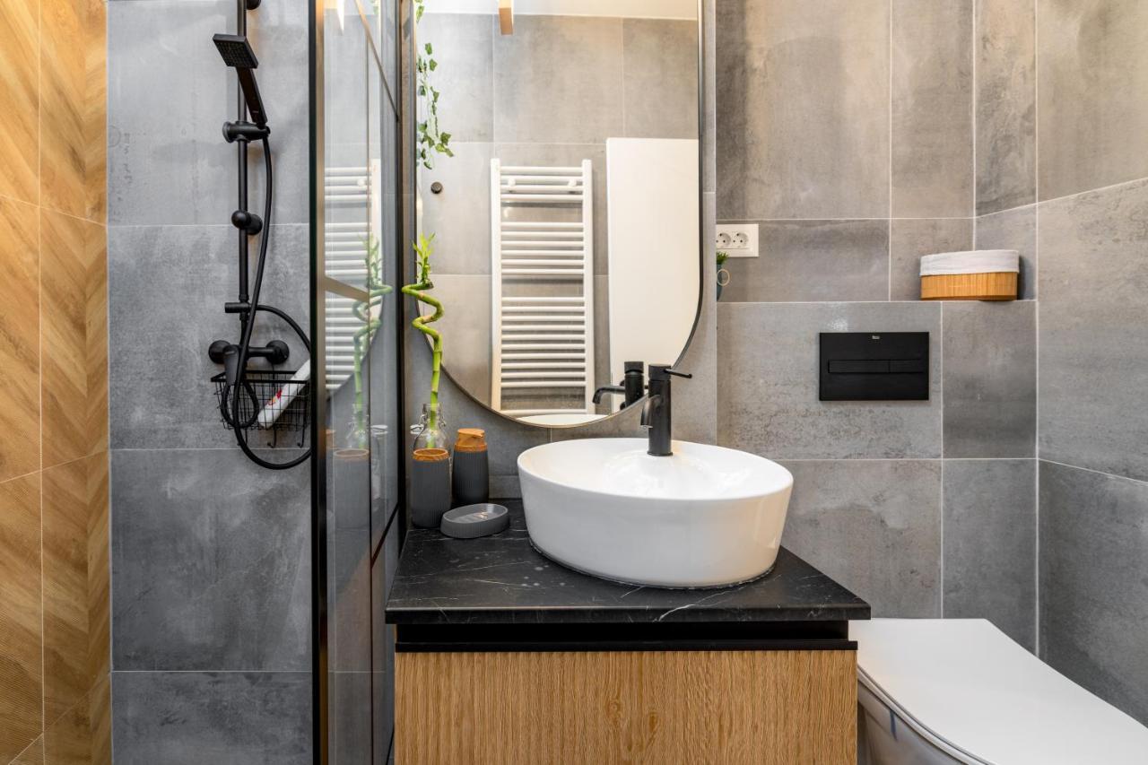 Botanic Nest Panoramic Studio Букурещ Екстериор снимка